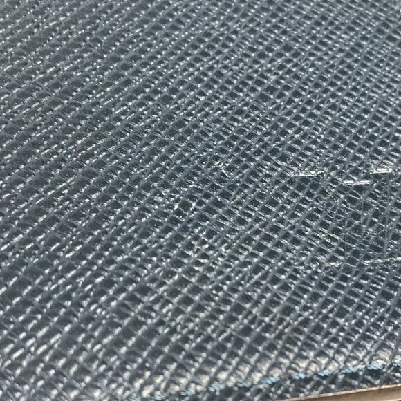 LOUIS VUITTON M33404 Taiga Portefeuille Ron Long Wallet Bifold Flap Long Wallet - Picture 13 of 16